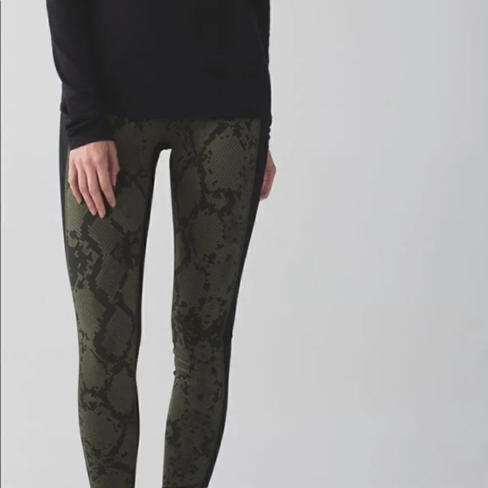 Lululemon snake printed leggings